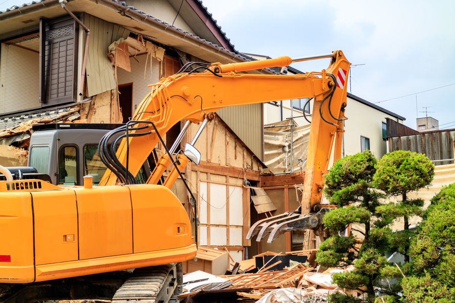 古家の解体工事の様子